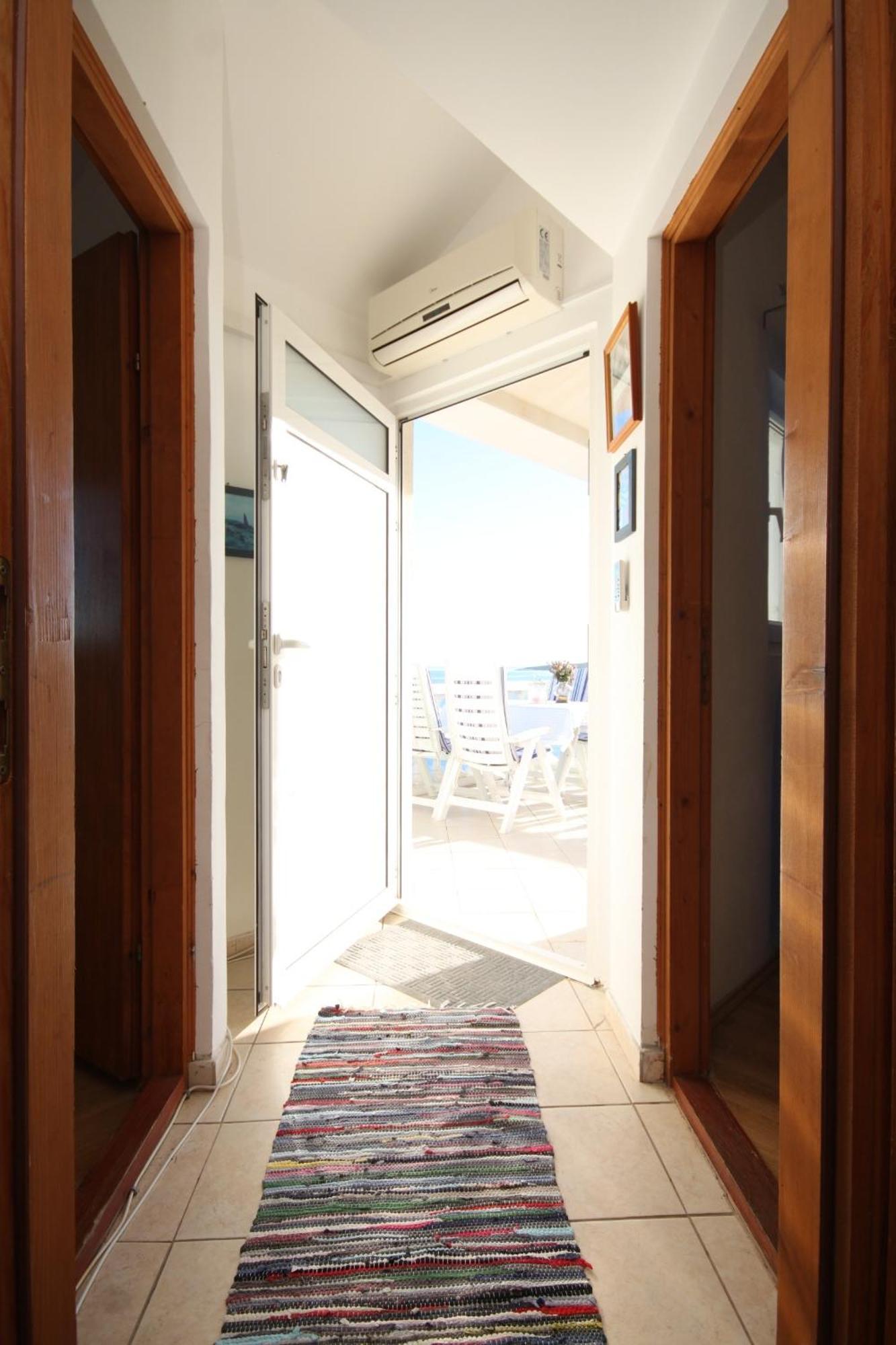 Apartments By The Sea Milna, Vis - 8944 Exterior photo